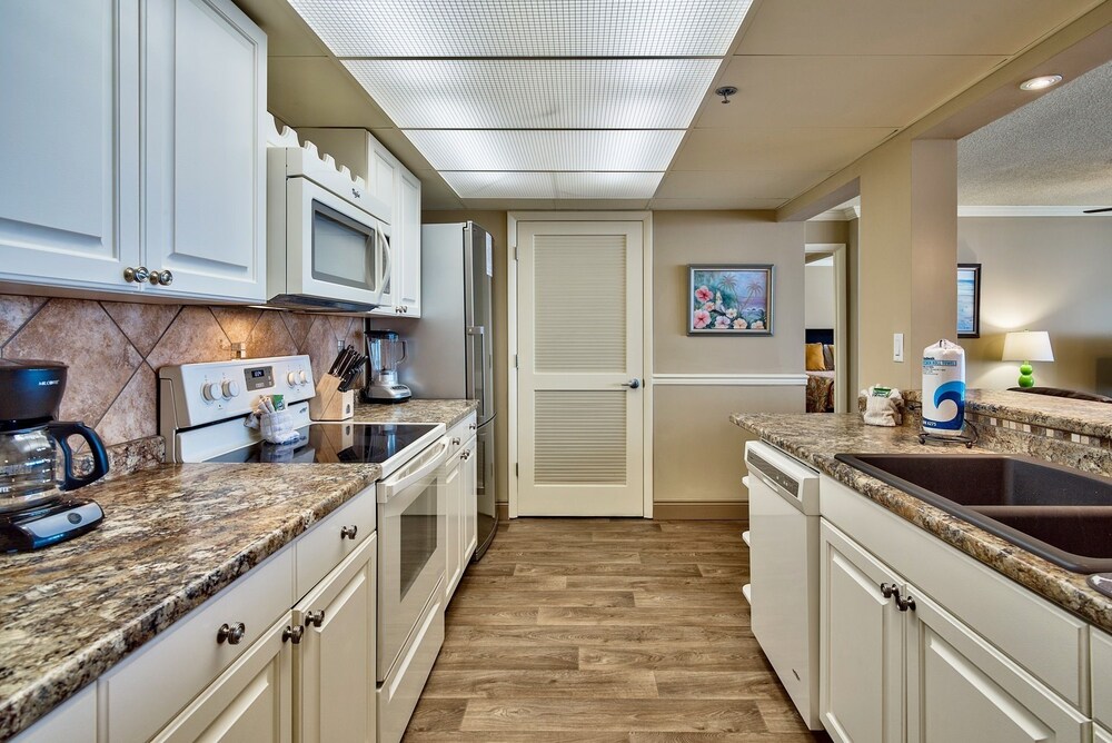 Long Beach 1 1104 663661 by RedAwning - photo 10