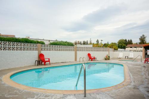 E Z 8 Motel San Jose Ii - photo 6