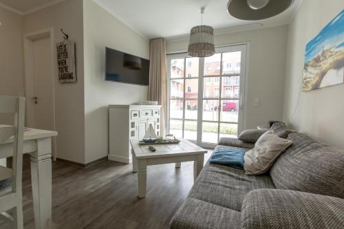 Villa Borwin Apartment 1 — 4-Star Luxury Hotel in Ostseebad Kuehlungsborn, Germany