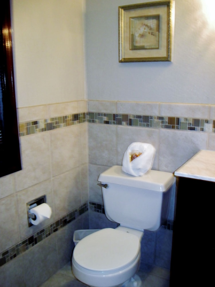 The North Shore Inn - photo 74