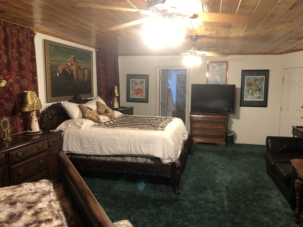 Echo Canyon Spa Resort - photo 37