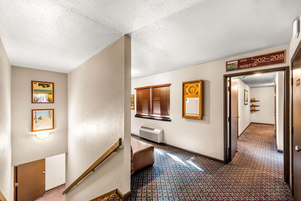 Americas Best Value Inn Marquette - photo 44