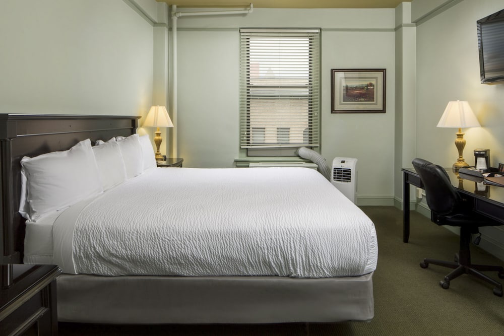 Finlen Hotel and Motor Inn - photo 16