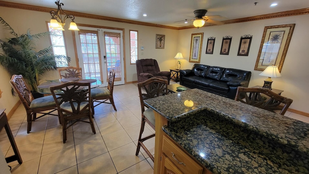 Campeche Triplex Unit C - photo 8
