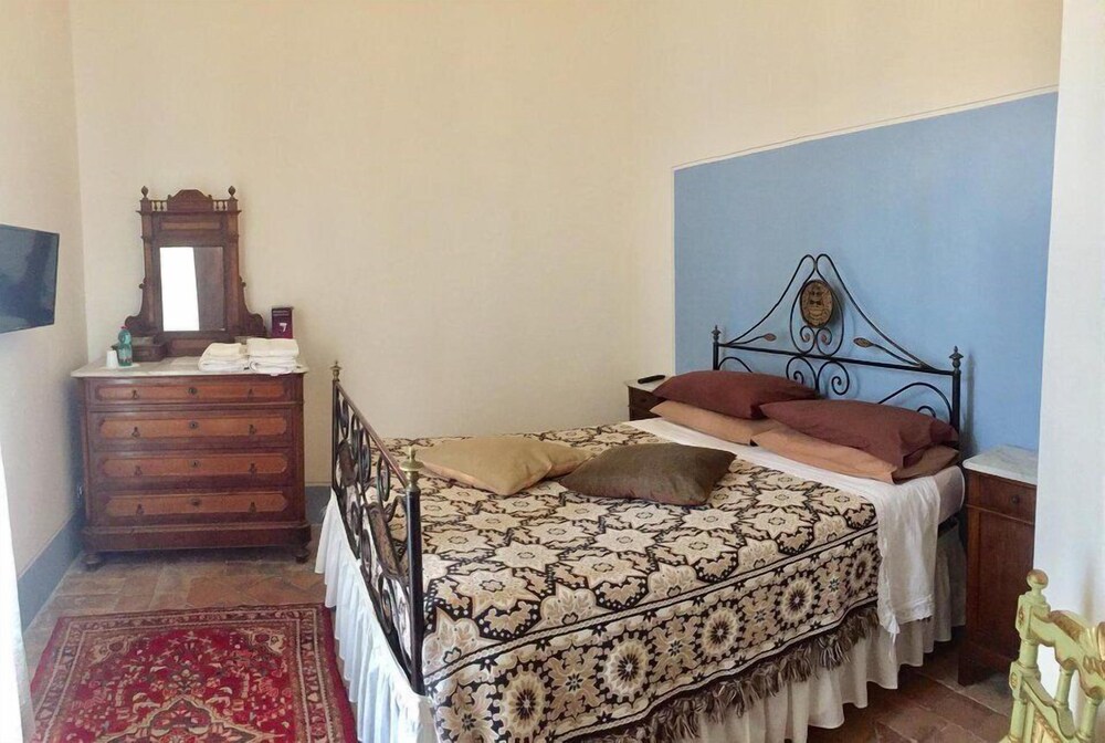 B&B Degli Artisti — 4-Star Luxury Hotel in Magliano Sabina, Italy