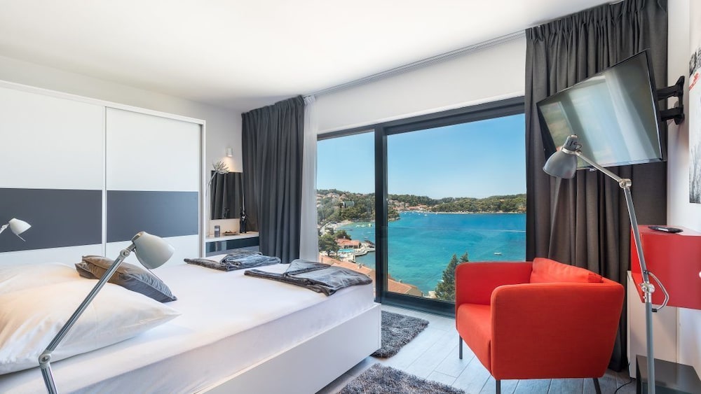 Residence Alpha Apartments — 4-Star Luxury Hotel in Cavtat, Croatia