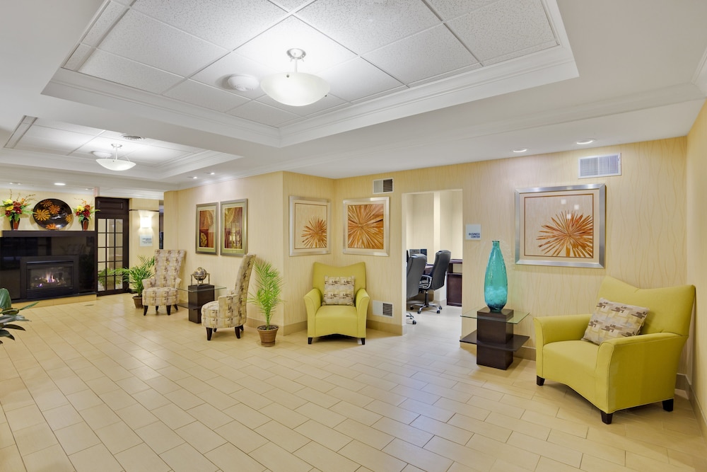 Holiday Inn Express Hotel & Suites Lebanon by IHG - photo 32