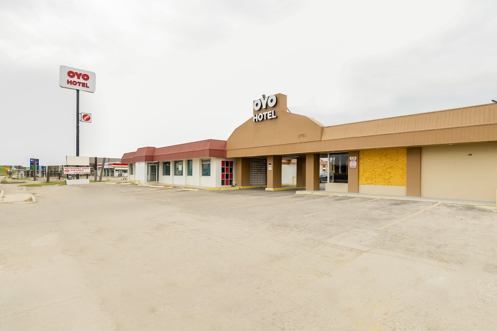 Knights Inn at Lackland Afb San Antonio - photo 34