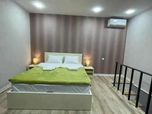 Twin's Twin Apartments