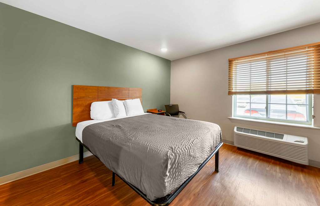 Extended Stay America Select Suites Oklahoma City West - photo 8