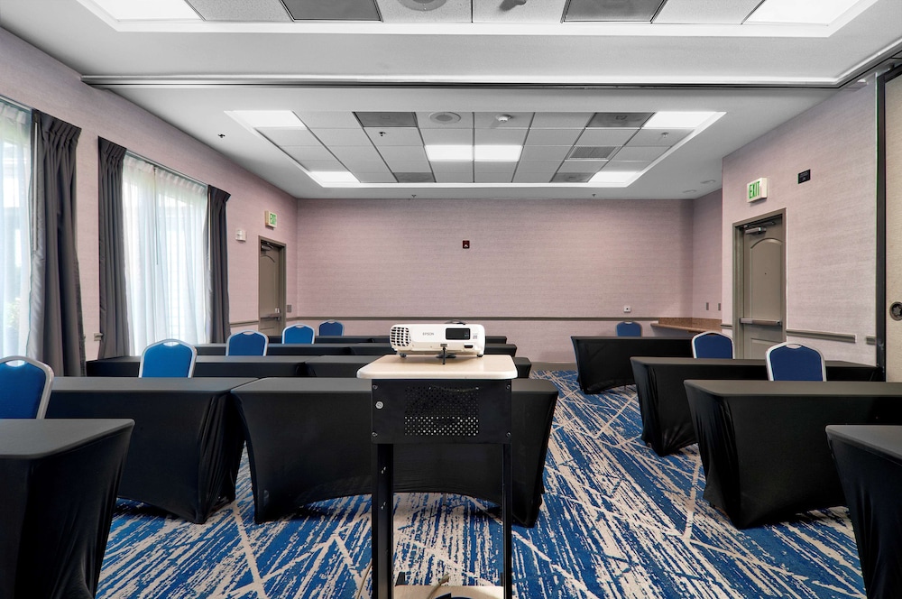 Hilton Garden Inn Livermore - photo 54