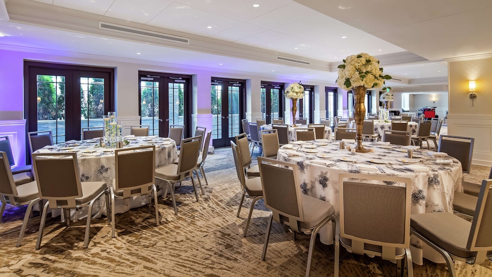 The Kingsley Bloomfield Hills a DoubleTree by Hilton - photo 88