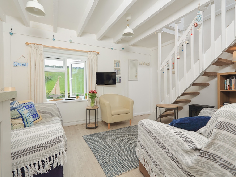 4 Thornlea Mews in Kingsbridge, United Kingdom