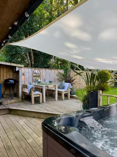 The Lodge@Tyddyn Ucha — 4-Star Luxury Hotel in Caernarfon, United Kingdom