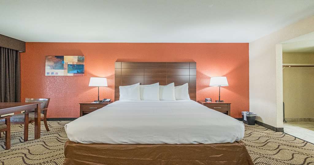 Best Western Roseville Inn - photo 16