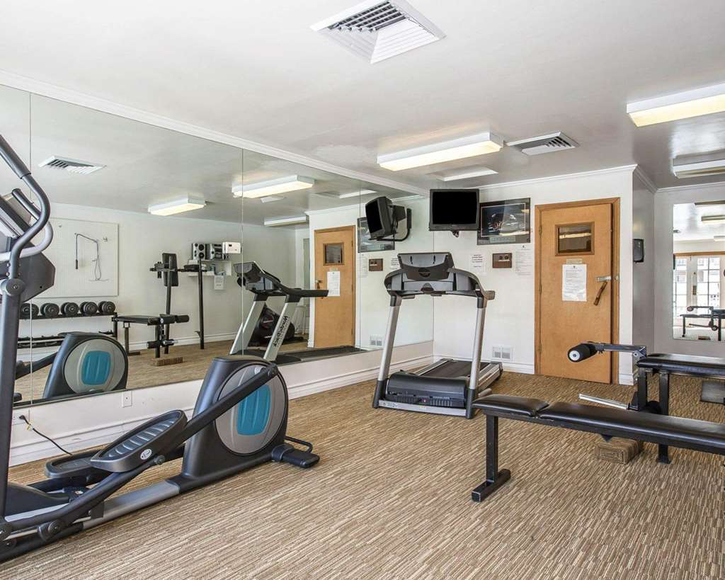Clarion Inn Near China Lake Naval Station - photo 18
