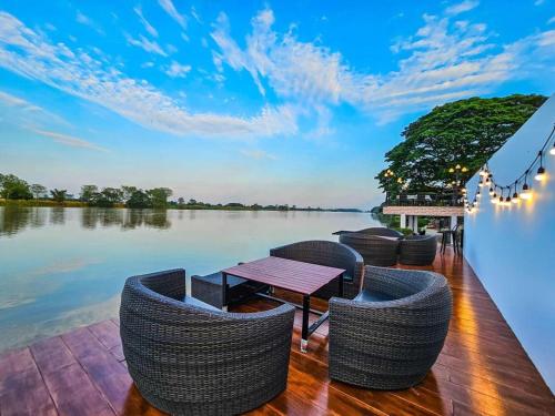 Maeping Mango Riverside Resort — Kamphaeng Phet — photo 2
