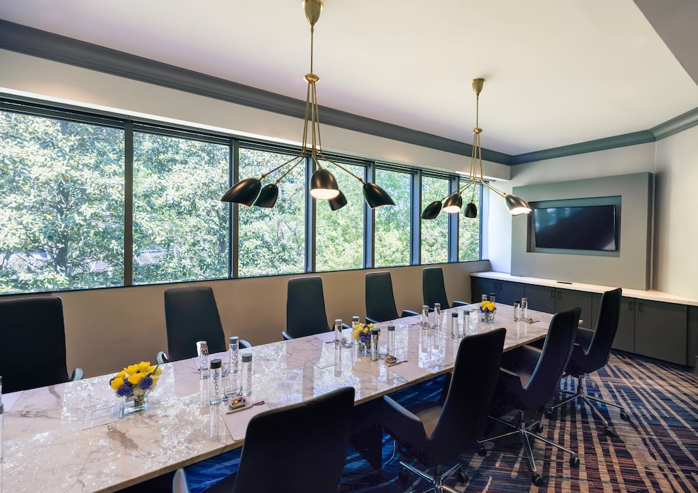 Crowne Plaza Atlanta Perimeter at Ravinia by IHG - photo 88