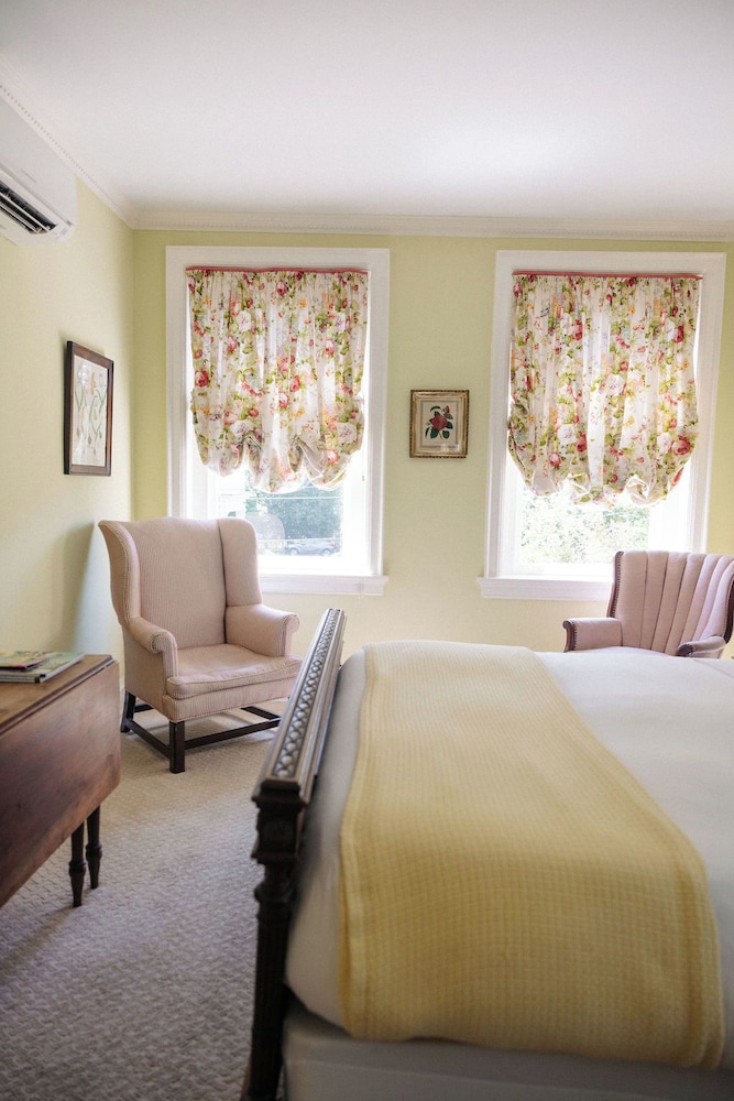 Kenmore Inn - photo 19