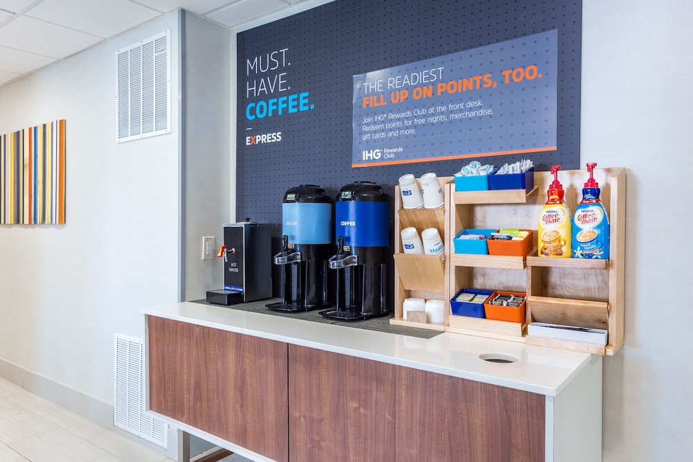 Holiday Inn Express Exton by IHG - photo 31
