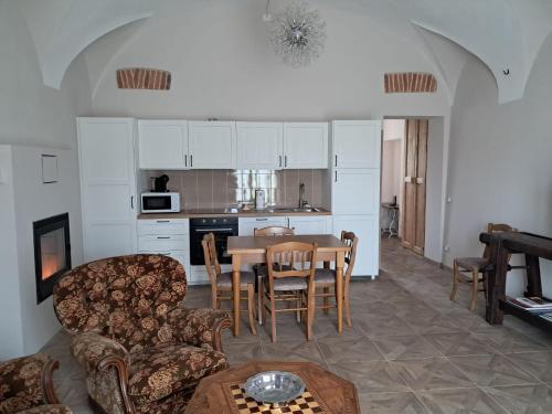 Il vecchio portone Zubiena BI pet-friendly hotel Borriana