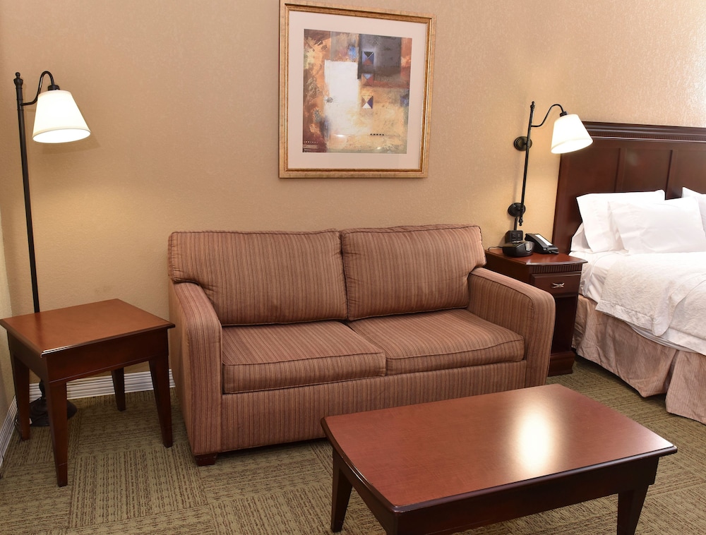 Hampton Inn Ruston - photo 7