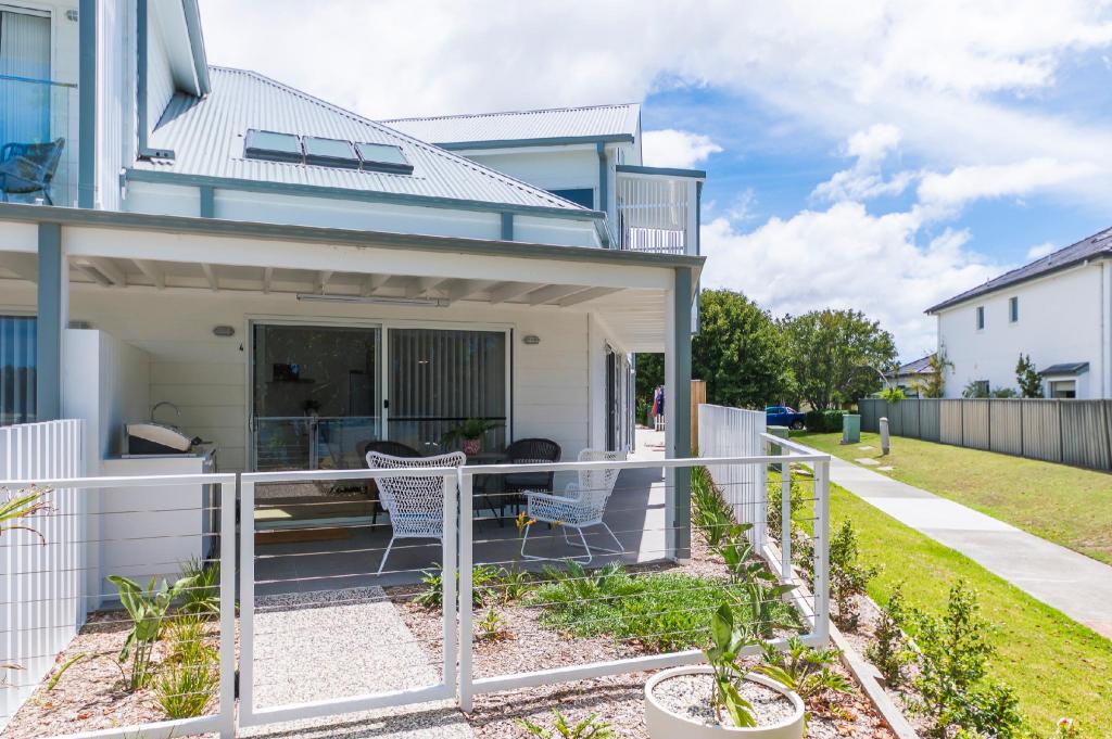 The Harrington Marina — 5-Star Luxury Hotel in Harrington, Australia