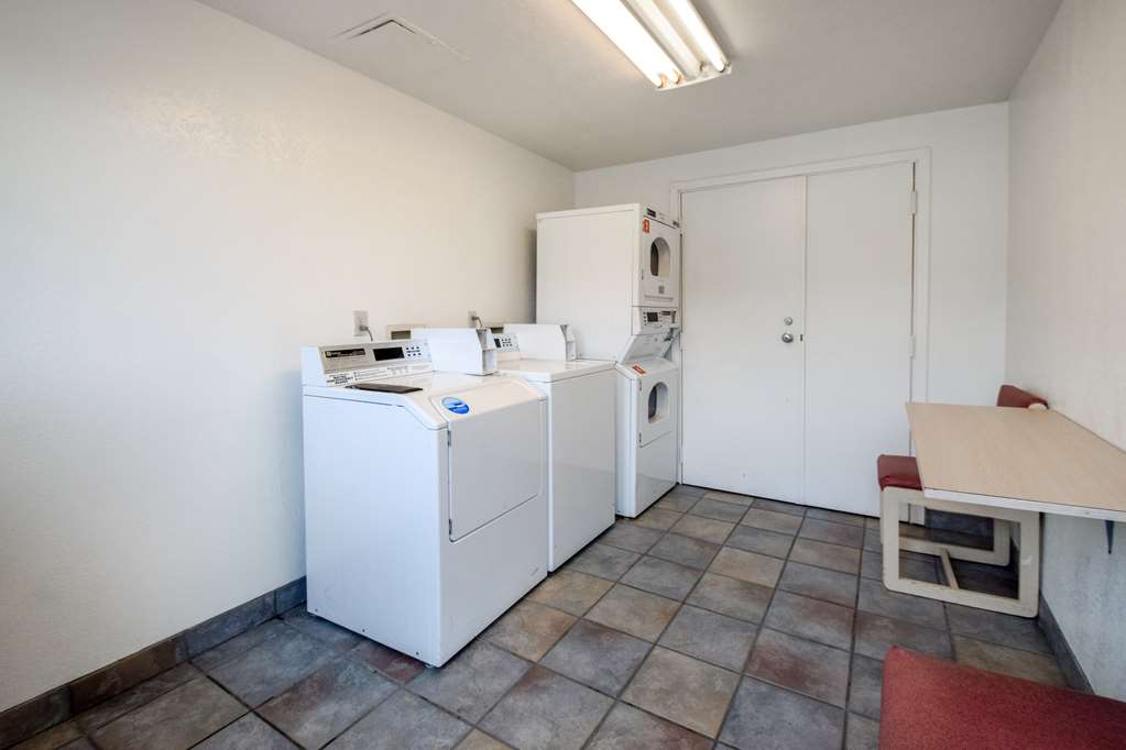 Motel 6 Kelso Mt. St. Helens - photo 18