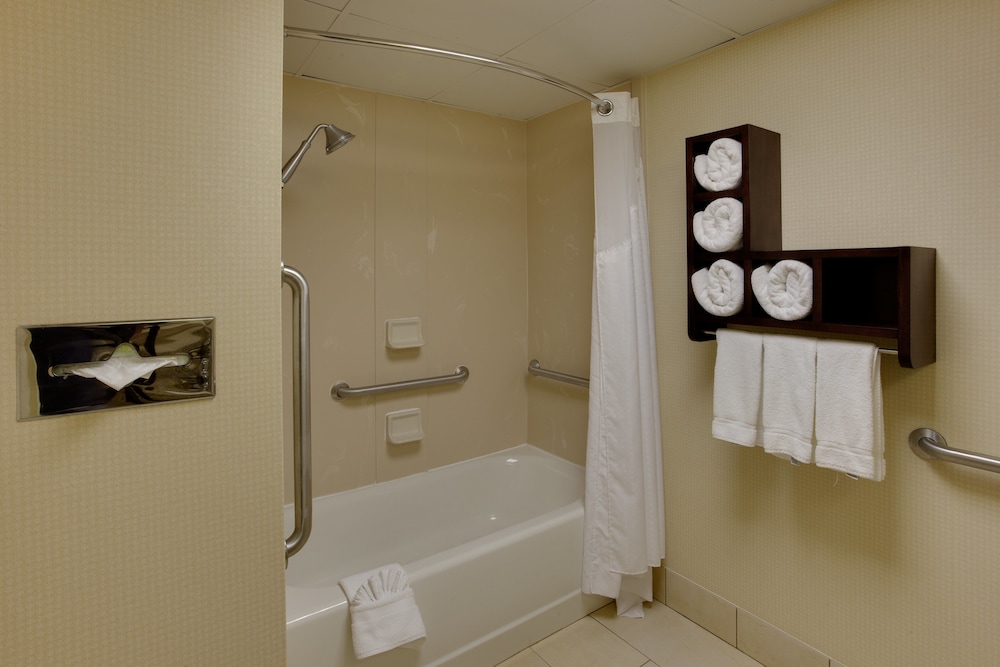 Holiday Inn Exp Winston Salem by IHG - photo 13
