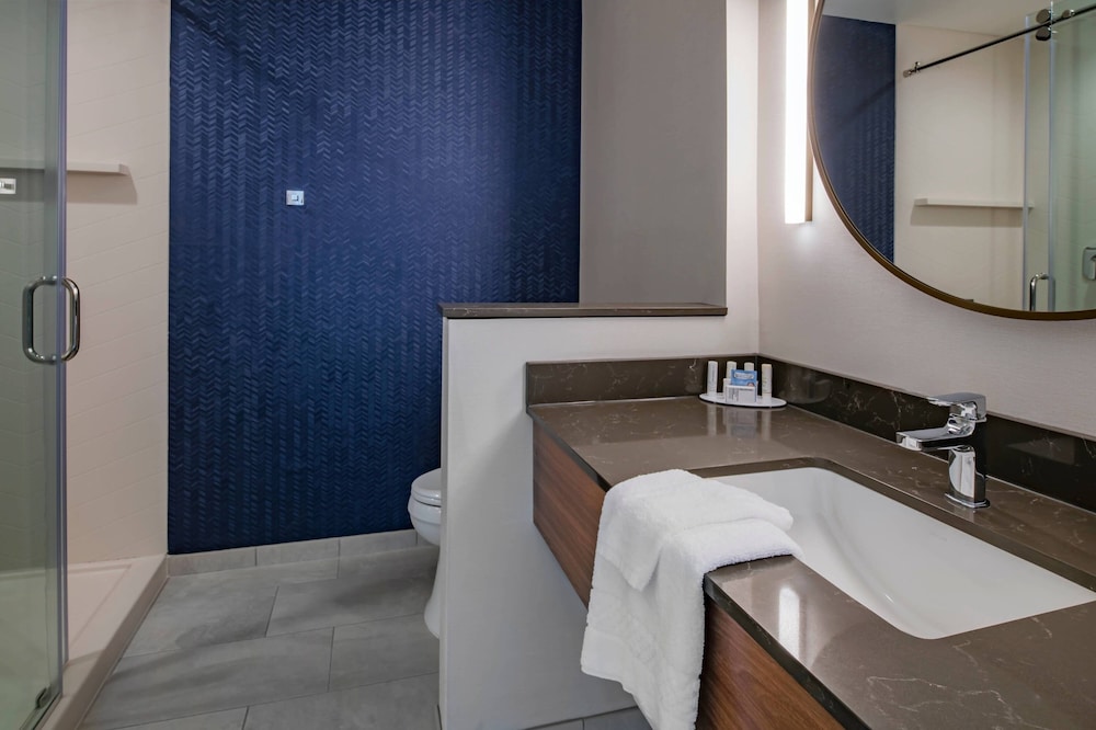 Fairfield Inn & Suites by Marriott Klamath Falls - photo 15