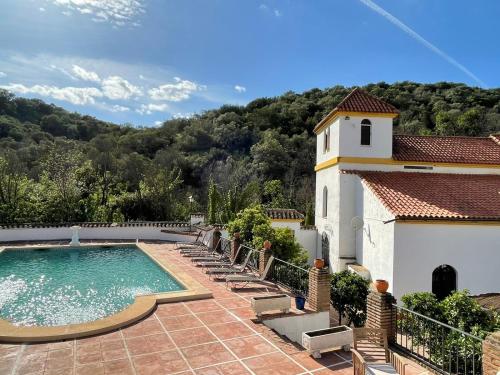 Hacienda La Trinidad — 4-Star Luxury Hotel in Cordoba, Spain