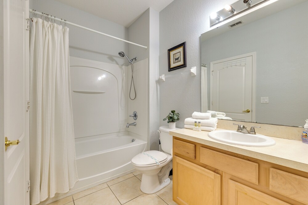 6 Mi to Disney: Waterfront Gem w Resort Perks - photo 15