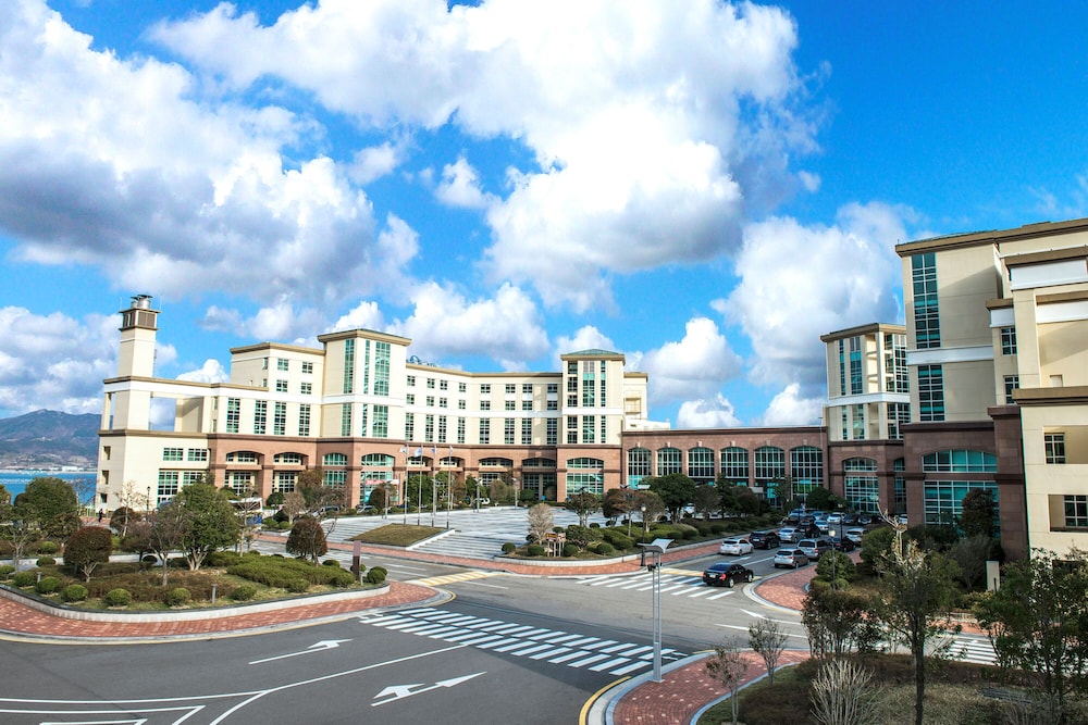 The Ocean Resort - carbon neutral hotel in Yeosu