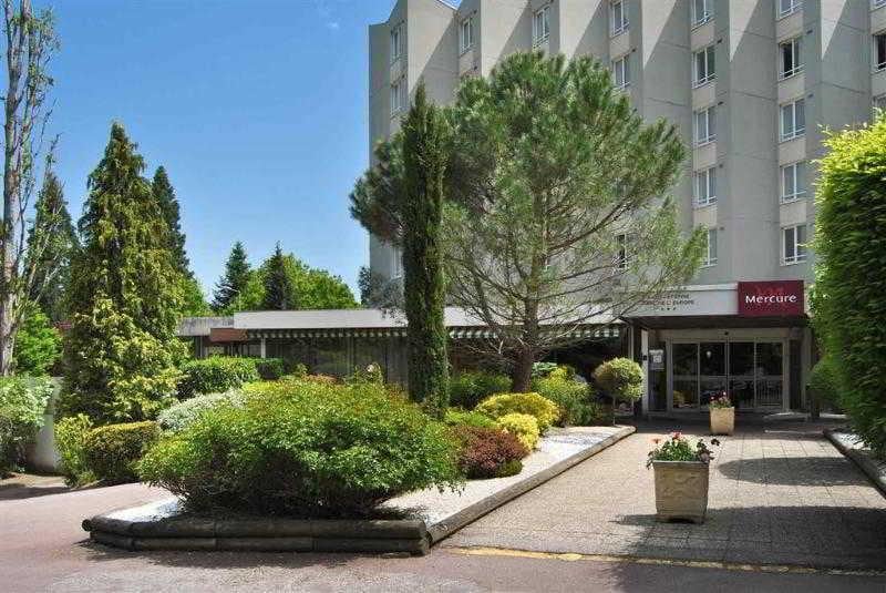 Hôtel Mercure Saint Étienne Parc de l'Europe — 4-Star Luxury Hotel in Saint-Etienne, France