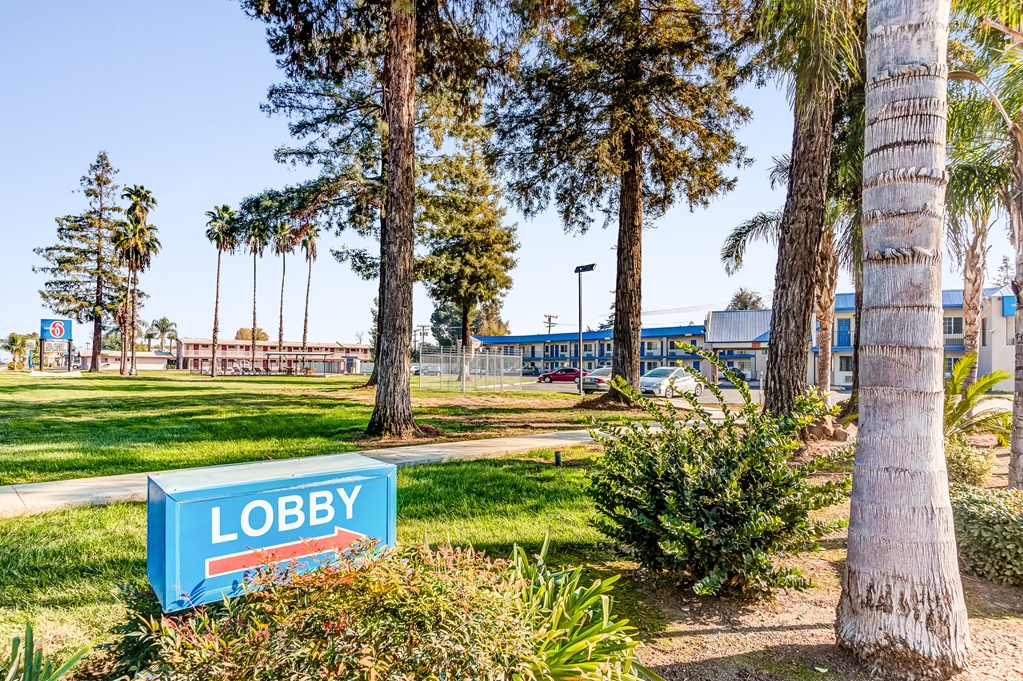 Motel 6 Visalia CA - photo 7