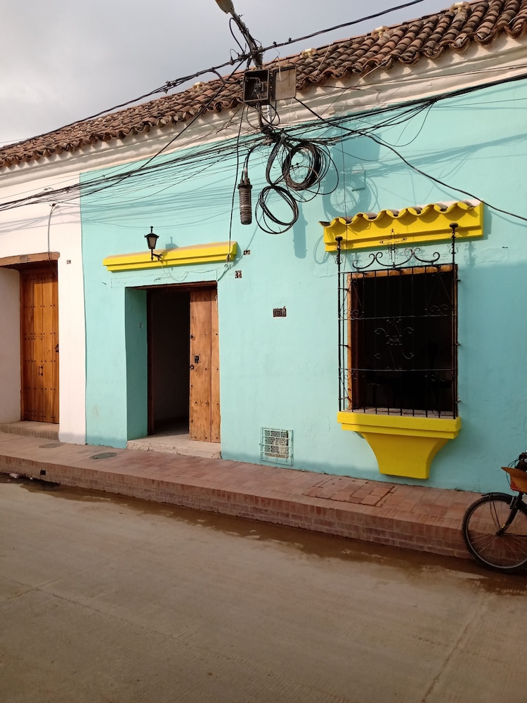 Hotel Boutique Casa Tres Cruces — hotel in Mompos