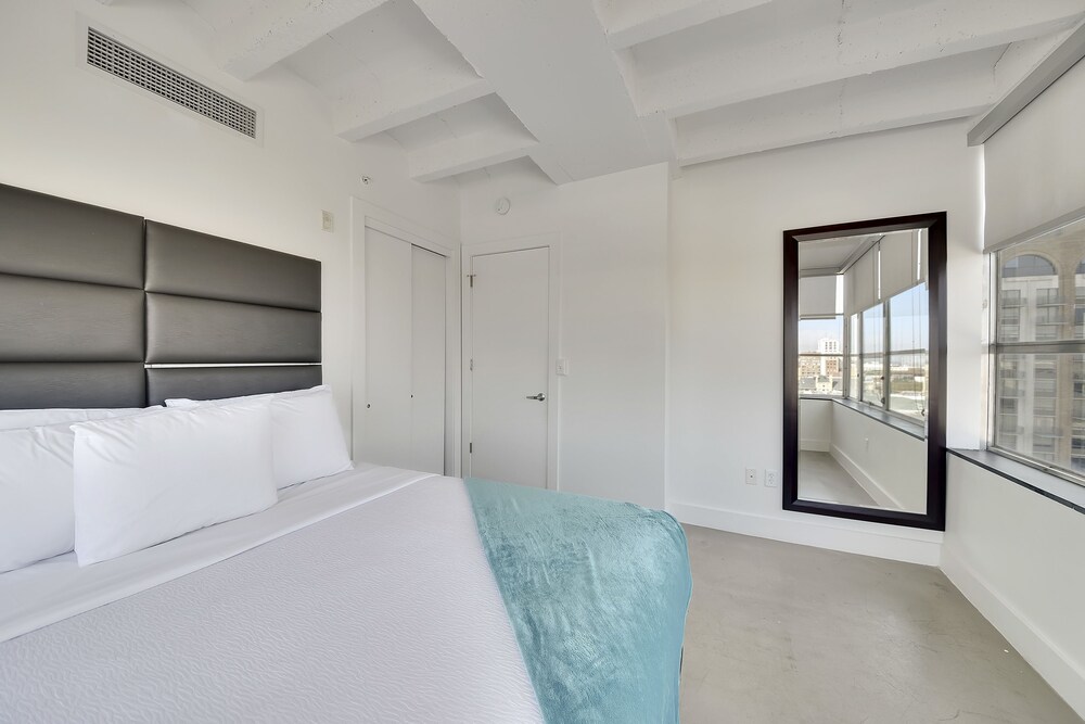 Stay Alfred at Drayton Tower - photo 16