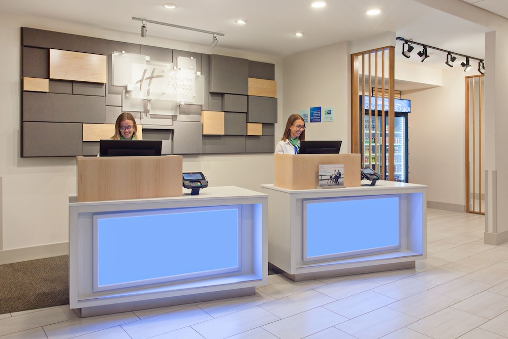 Holiday Inn Express & Suites Moses Lake by IHG - photo 43