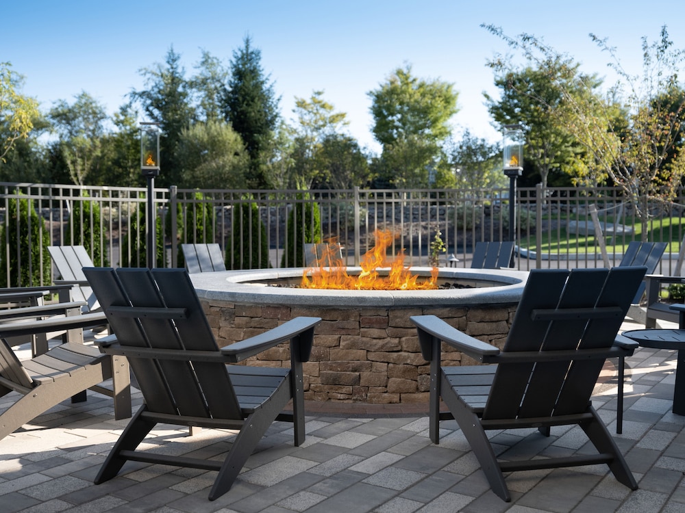 Fairfield Inn & Suites by Marriott South Kingstown Newport Area - photo 28