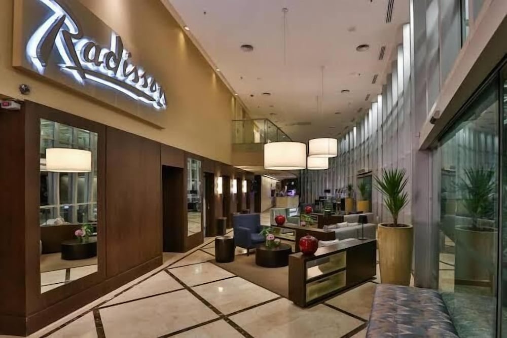 Maximus Luxury in Vila Olimpia Flat at the Radisson Hotel — 4-Star Luxury Hotel in Sao Paulo, Brasil