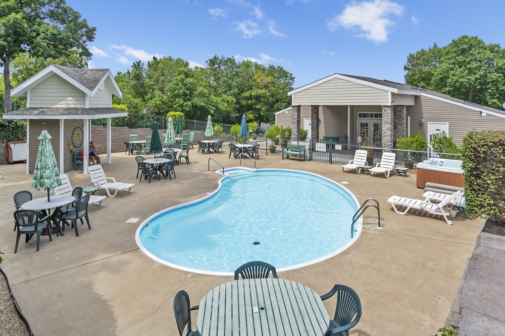 Rocky Shore Tranquility Ozark Mtn Resort Amenities - photo 26