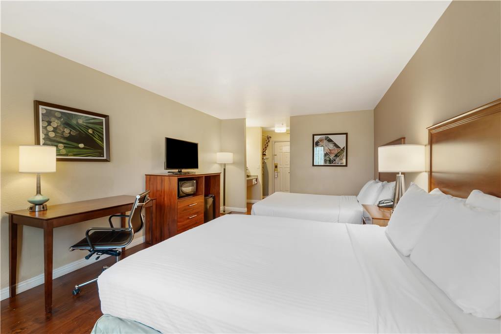 Best Western Plus John Jay Inn & Suites - photo 15