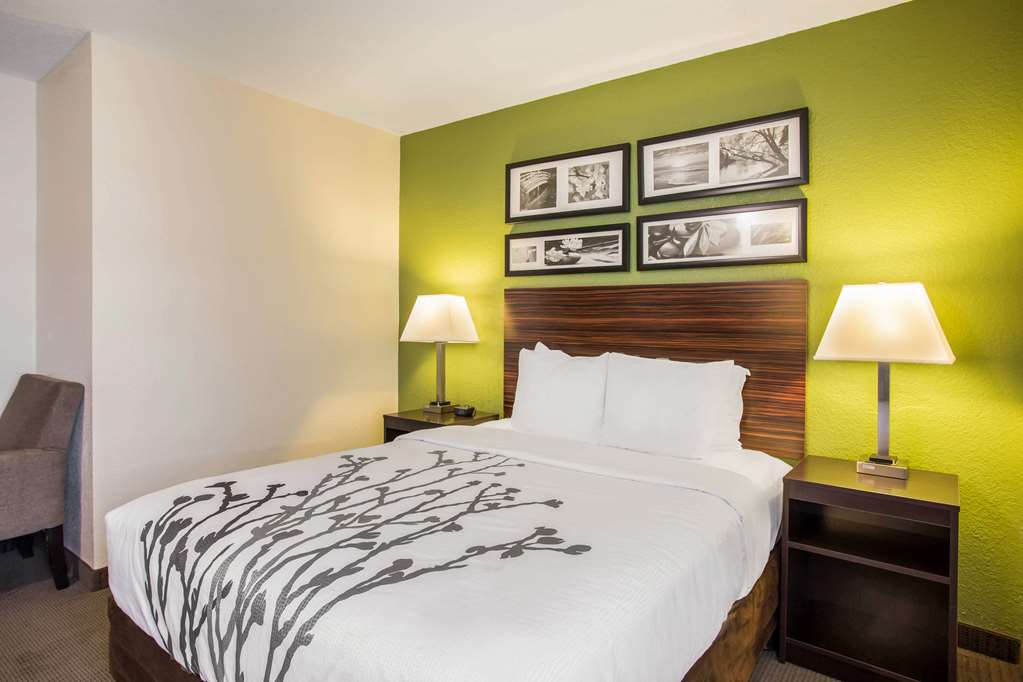 Quality Inn Kansas City International Airport - photo 10