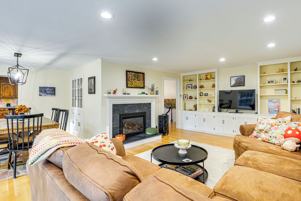 Near Main St & Festivals: Peaceful Keene Getaway — hotel in Keene