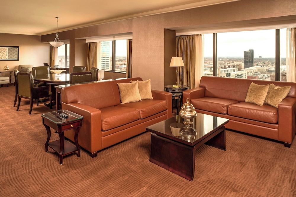 The Plaza Hotel Columbus at Capitol Square - photo 9