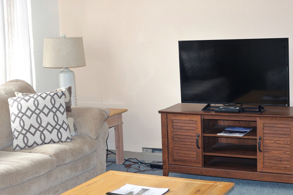 Golden Eagle Lodge Resort - photo 22