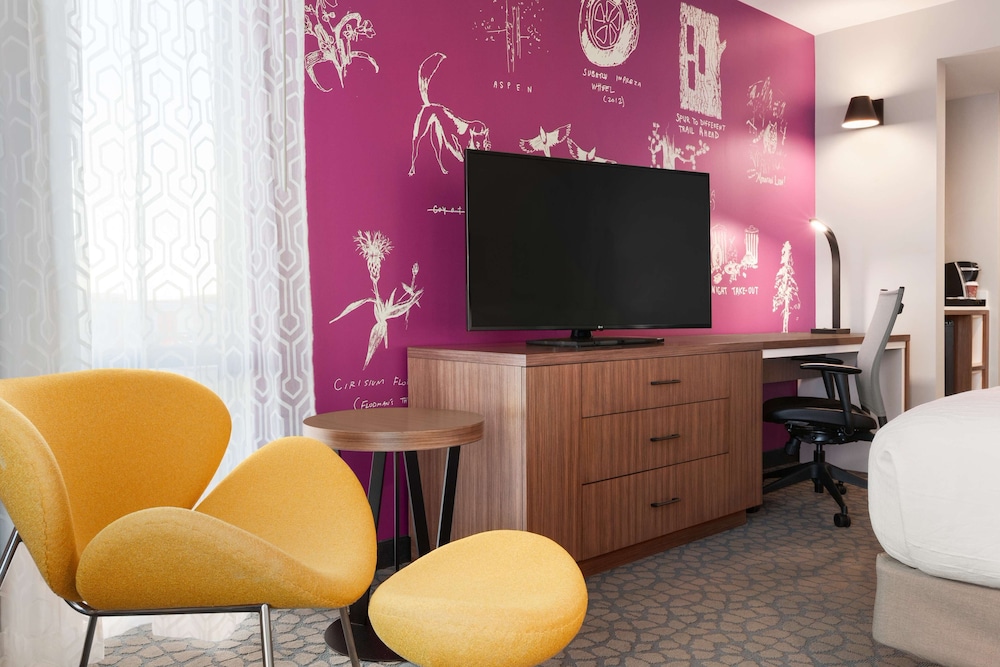 Hilton Garden Inn Boulder - photo 17