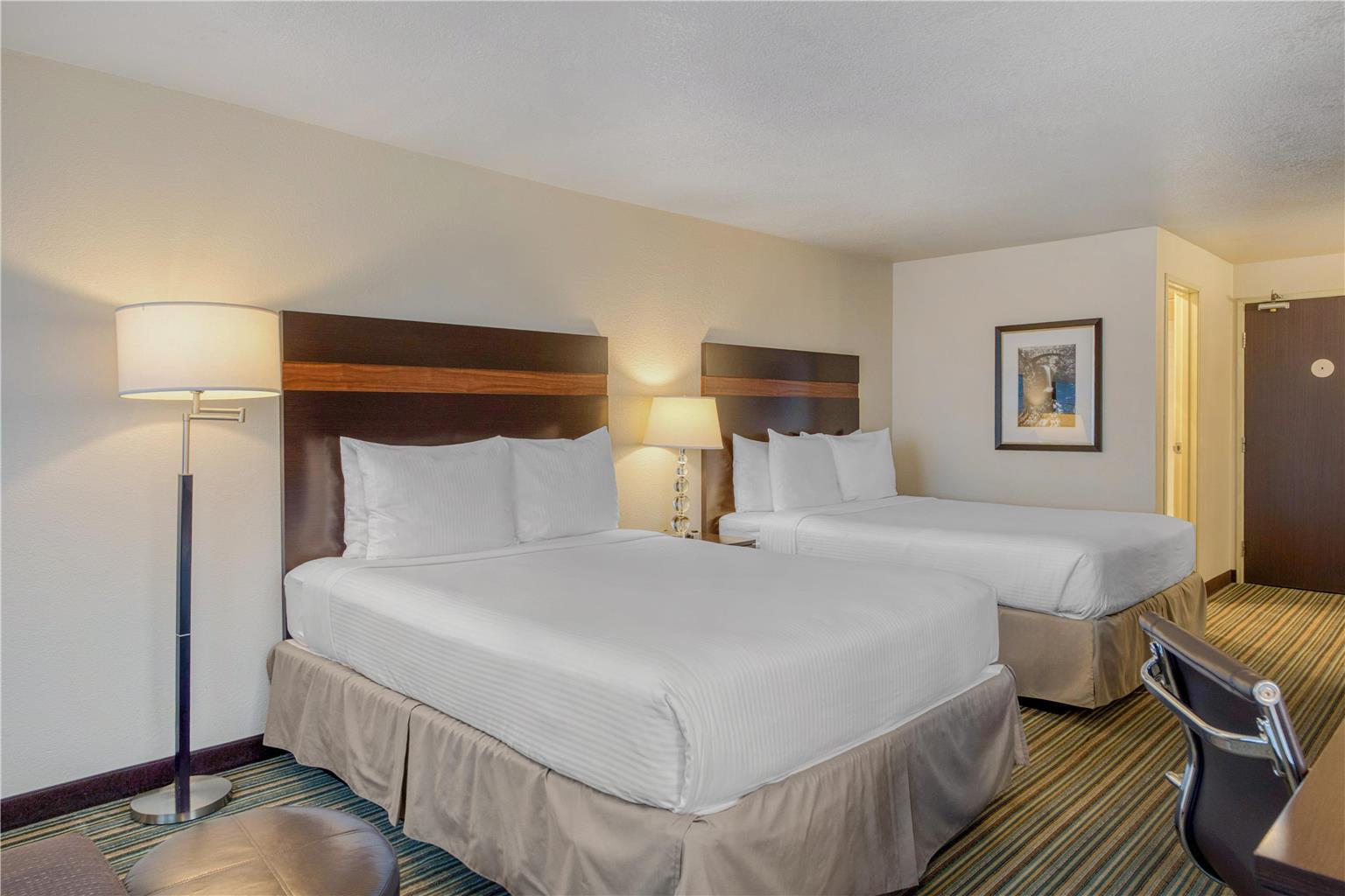 Best Western Alderwood - photo 40