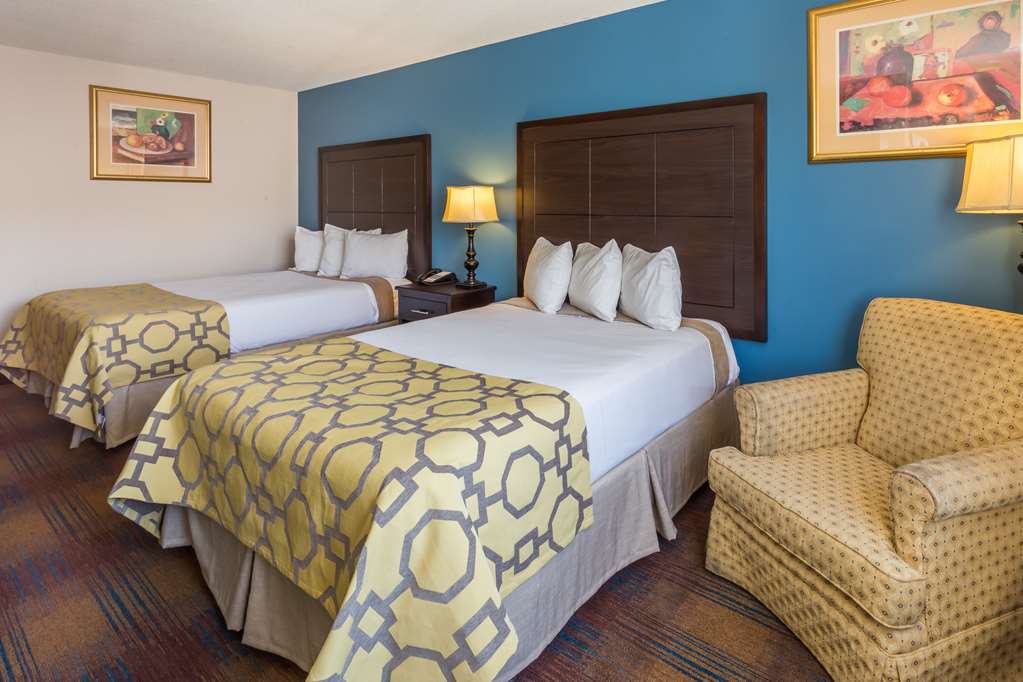 Baymont by Wyndham Anderson - photo 11