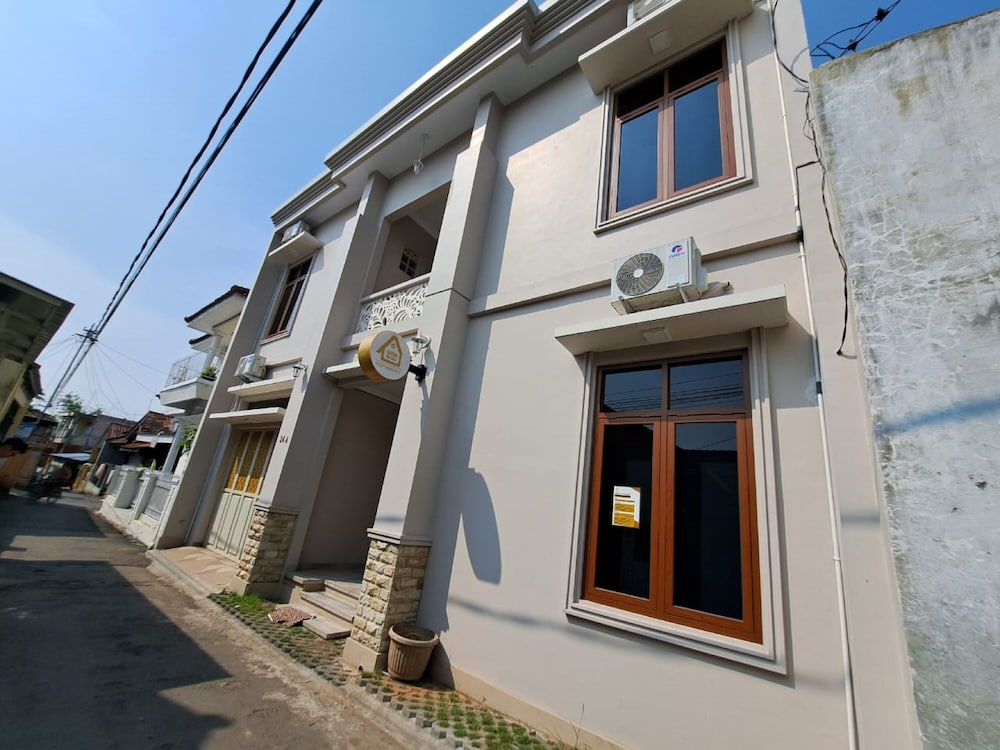 OYO 94026 Uma Arda Hometown in Tasikmalaya, Indonesia